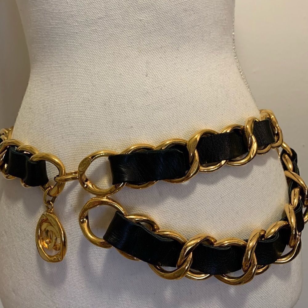 Vintage CHANEL Gold & Leather Chainlink Belt - Picture 13 of 16